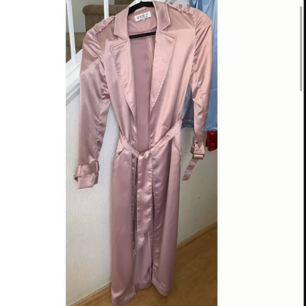 Mauve Pink Rose-gold Fabinne Trench Satin Duster - Picture 5 of 8